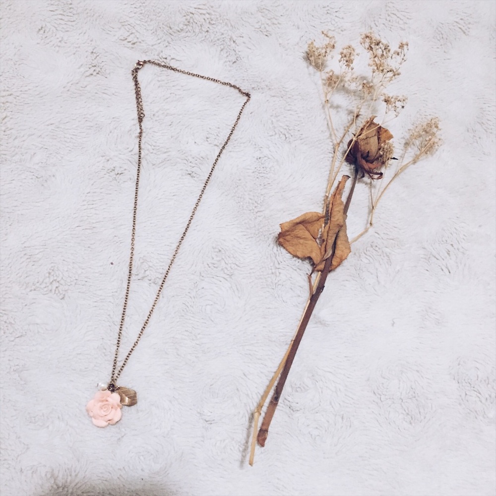 rose charm necklace gold chain pearl & gold leaf